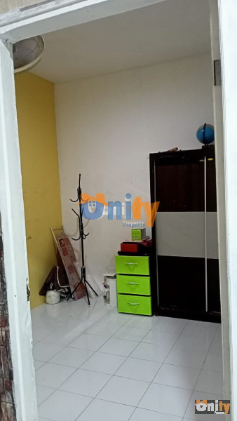 Rumah Cluster Puri Legenda