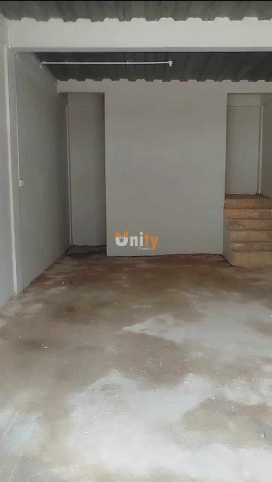 Rumah 2 lantai di mamen street foood